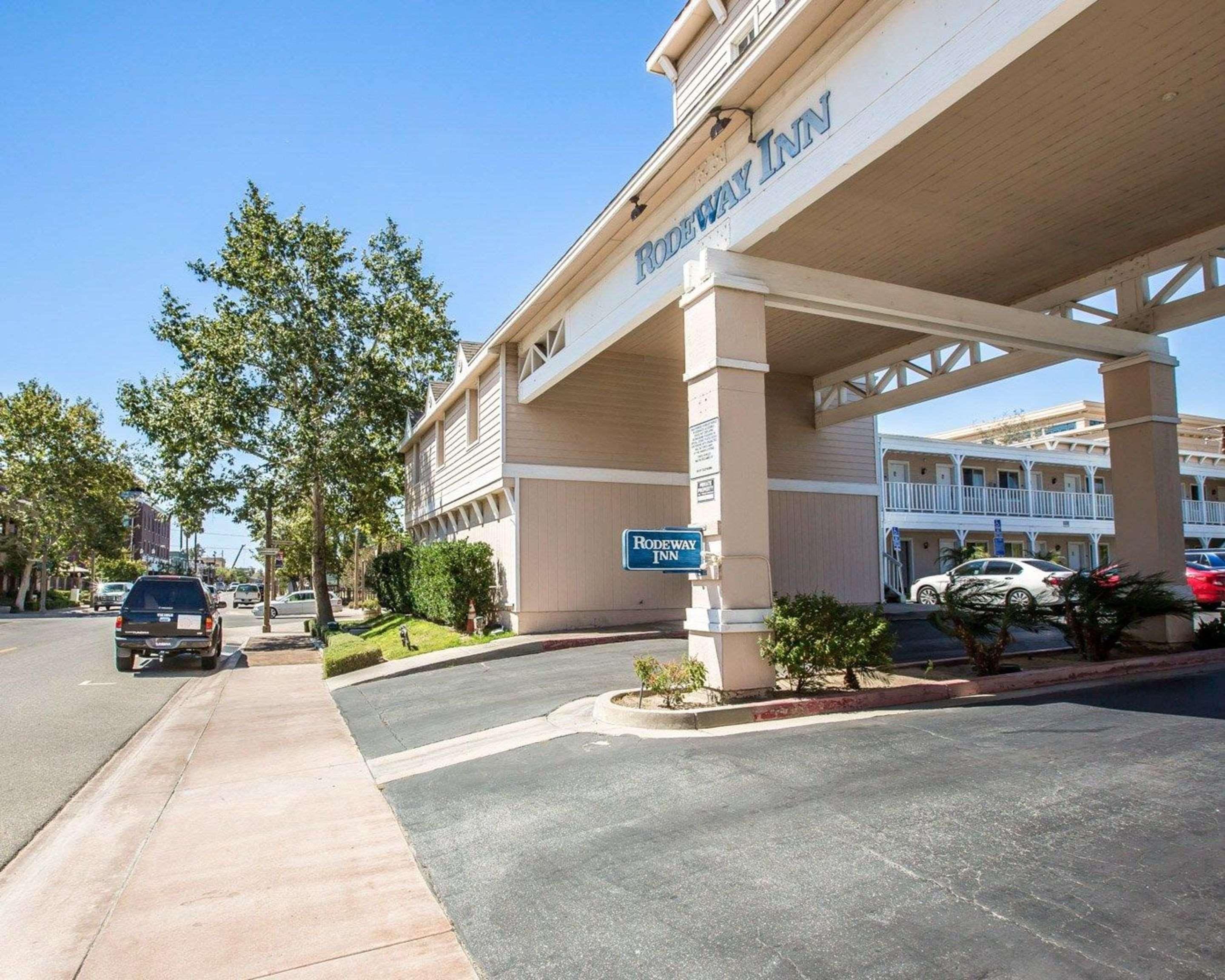 Rodeway Inn Old Town Temecula Kültér fotó