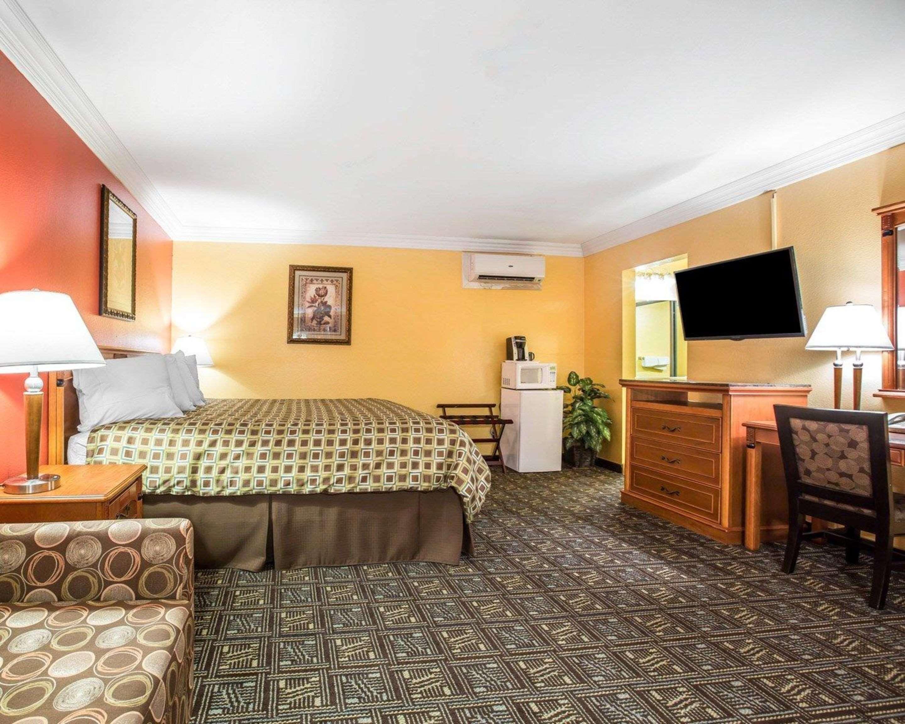 Rodeway Inn Old Town Temecula Kültér fotó